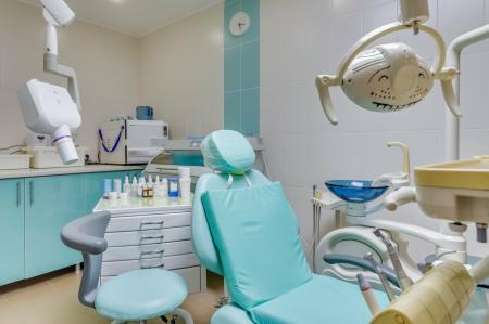 Фотография АннА | Стоматология Омск | Виниры, имплантация и протезирование зубов 1