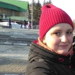 Виктория Романова