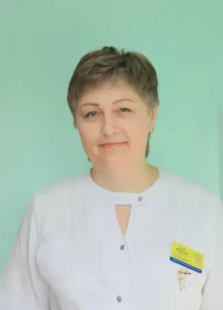 Врач Петрова Инна Федоровна
